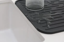 Brabantia Dish Mat Silicone -Brabantia Shop 31946 01 2 EnvironmentImage 2838e88d4e