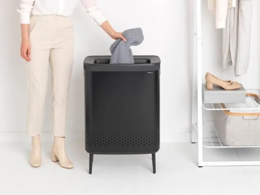 Brabantia Bo Laundry Bin Hi, 2 X 45 L, Matt Black -Brabantia Shop Bo Laundry Bin Hi 2 x 45L Plastic Lid Matt Black 8710755200564 Brabantia 300dpi 6265x4699px 6 NR 22134