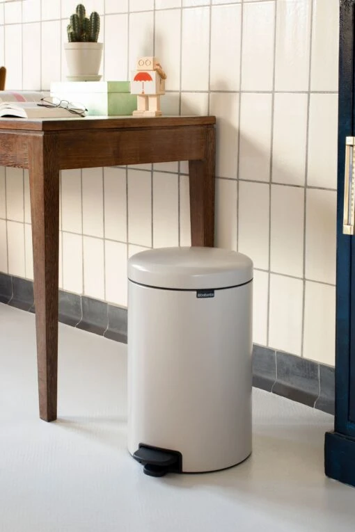 Brabantia NewIcon 20L Pedal Bin -Brabantia Shop C45484s scaled